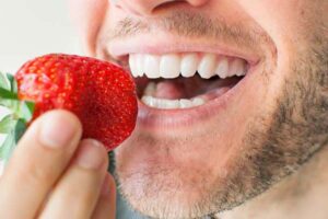رژیم غذایی بعد از ایمپلنت دندان